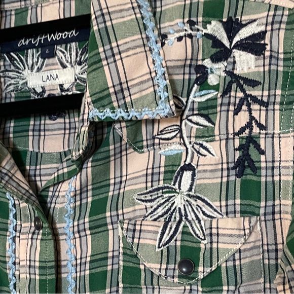 Driftwood | Lana Embroidered Plaid Snap Front Western Shirt - Picture 10 of 10